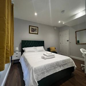 Dunstable Guest House